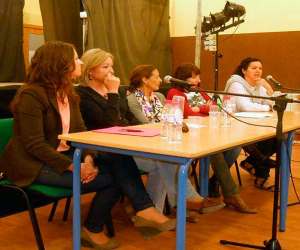 El IES Alhama acoge una mesa de experiencias de mujeres en empleos tradicionalmente masculinizados