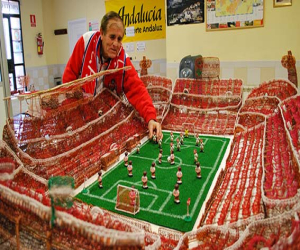 Charla sobre la “Feminización de la pobreza” y exposición del artesano del hilo de cobre