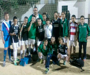 La UD Alhameña participa en un torneo de fútbol 7 en Salar