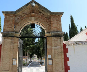 Haciendo memoria en torno al cementerio de Alhama de Granada