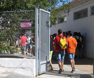 Casi 700 alumnos y 57 profesores componen la comunidad educactiva del IES Alhama en el curso que acaba de comenzar