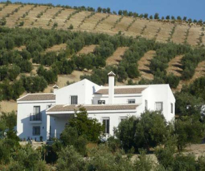 El Cortijo Las Montoras oferta un fin de semana dedicado al auto conocimiento y la gestión de las emociones