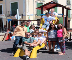 La diputada de Igualdad y Juventud apuesta por los campos de voluntariado como experiencia intercultural 