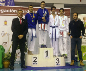 Dos karatecas alhameños participan en el Campeonato de Andalucía de Karate