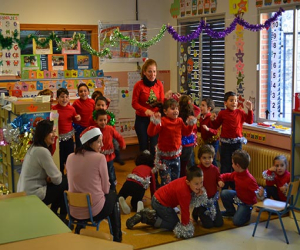 El AMPA de La Joya dota al centro de diverso material