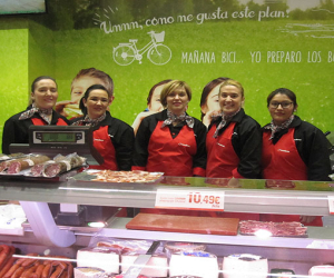 El Melli Coviran, reabre sus puertas remodelado