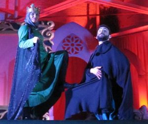Y Blancanieves rompió el espejo