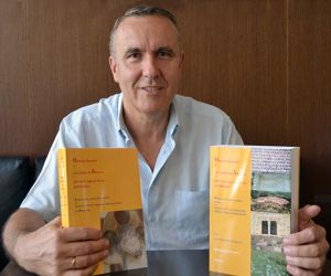 El historiador Salvador Raya cumple su deseo de publicar la Historia General de Alhama y su comarca