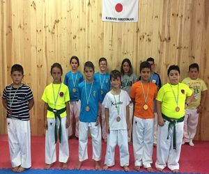 Campeonato de karate, modalidad kumite