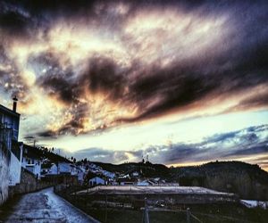Entre la tormenta