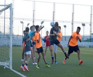 Liga Infantil, directos hacia la cima