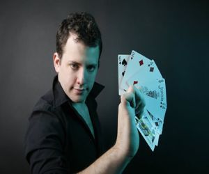 Fernando Guz, un mago por afición y devoción