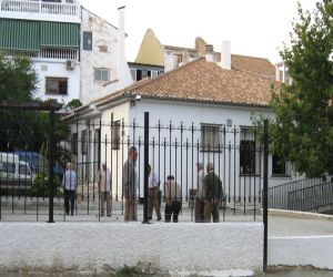 El centro de día amenaza ruína