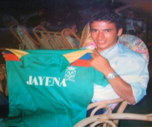 Imágenes inéditas (o casi): El madridista Raúl González con Jayena