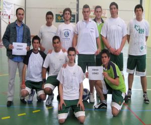 El IES Alhama dedica su victoria al lesionado Gomez
