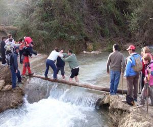 Ríos, encuestros inesperados, pistas, veredas, coladas, paisajes impresionantes... ¿alguien da más?