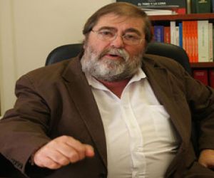 El prehistoriador Cecilio Barroso ofrecerá una conferencia sobre los neandertales de Zafarraya