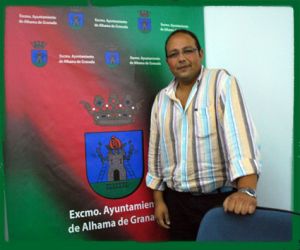 Ángel Muñoz Román: "Siento orgullo del ejemplo de convivencia y naturalidad que es Alhama"