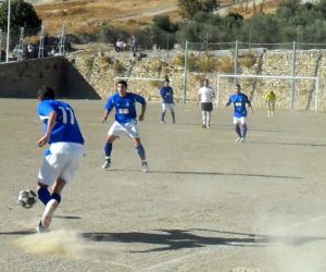 El Jayena CF reacciona ante su último resultado adverso y vapulea al rival