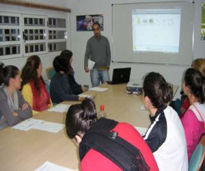 Celebrado en Alhama un “Curso de escaparatismo”, como fomento del comercio en la Comarca