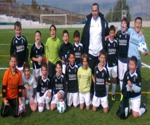 Remontada épica de los benjamines de la UD Alhameña