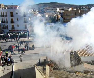 Para los bomberos de Alhama no fue una jornada tranquila la del primero de enero