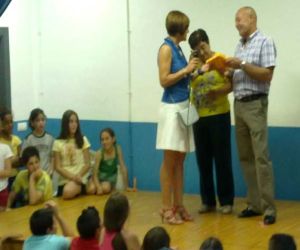 Fiesta fin de curso del colegio público Conde de Tendilla, y despedida de Maribel y José Mari