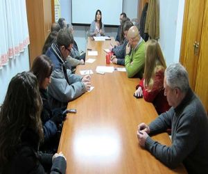 La Plataforma por la terminación de la A-402 une a empresarios, cooperativas, políticos y alcaldes