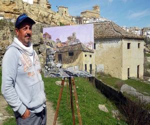 Francisco J. Corral expone sus arquitecturas de edificios y escenas taurinas en la Galería del Carmen de Alhama 