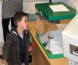 Elecciones a los Consejos Escolares del Conde Tendilla y el Cervantes