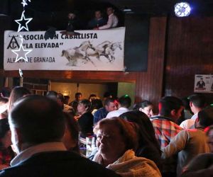 La asociación caballista “La Elevada” hizo una fiesta en la discoteca “Los Tajos”