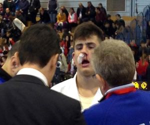 Manuel Miranda sufre una lesión en el campeonato de España de karate y tiene que retirarse