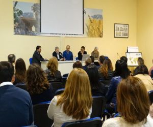Un centenar de profesionales analizaron cómo gestionar los residuos de la construcción y promover el uso de los áridos reciclados