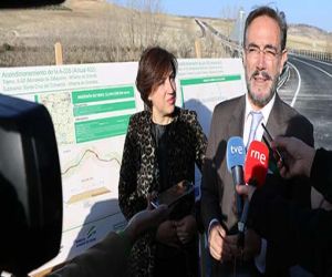 El consejero de Obras Públicas visita este jueves las obras de la variante A-402 de Moraleda. Previsiblemente anunciará la reanudación de las obras 