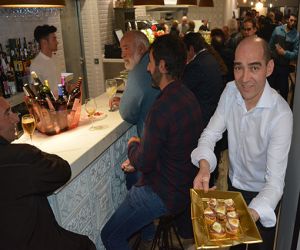Paco Cabezas abre establecimiento propio