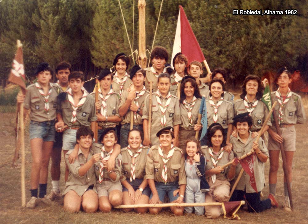Campamento en el Robledal, en la segunda quincena de agosto de 1982. PULSA PARA AMPLIAR