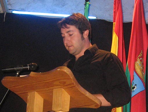  Juan Manuel Sánchez en la lectura de su trabajo. Segundo premio de poesía 