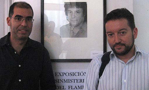Vicente Márquez “Tente” (izq.) y Sergio Cuesta, cantaor, profesor de flamenco y profesor de filosofía,  dieron comienzo a este segundo taller de flamenco