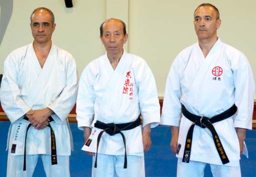 De izquierda a derecha, Deogracias Medina, Sensei Horufumi Mizuguchi y Jean Eric 