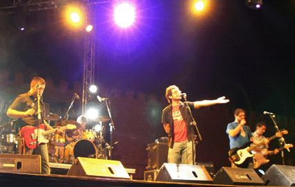  El País Muiscano en su actuación del festival 2006 