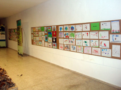Exposición de dibujos realizados por los escolares 