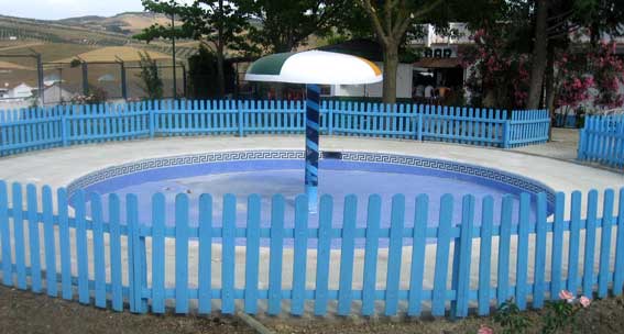  Piscina infantil 