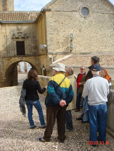 Visita turística para los acompañantes de los acuarelistas