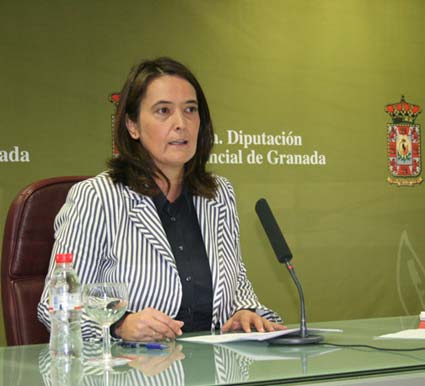  Luisa García Chamorro en la rueda de prensa al respecto 