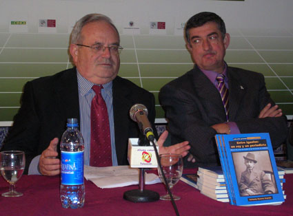 Antonio Ramos y Antonio Mora, en un momento de la presentacion