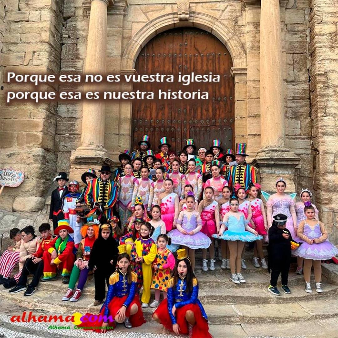 Los Gorriones protagonizaron el segundo día de Carnaval con la reivindicación del arreglo de la parroquia