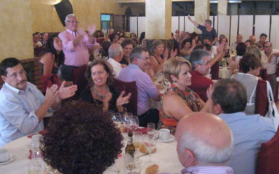 Aplausos a las palabras de Andrés Aplausos a las palabras de Andrés