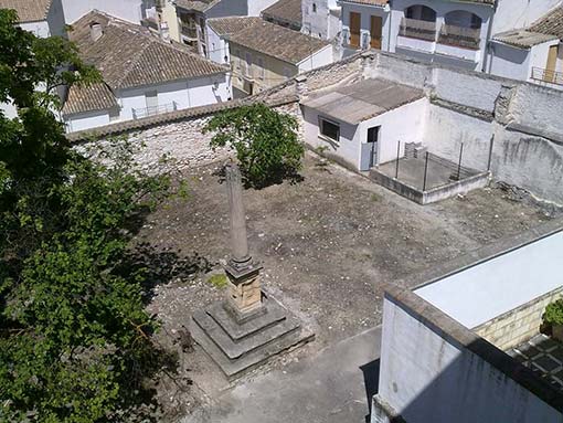 Vista del patio antes de la remodelación :: Juan A. Ruiz R.